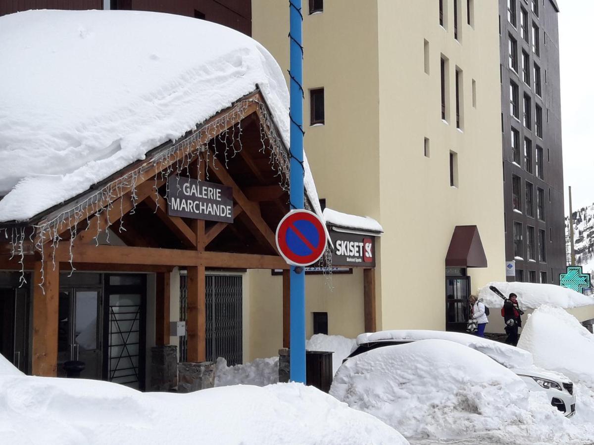 Appartement 4/6 Pers Plein Sud. Front De Neige Изола 2000 Екстериор снимка