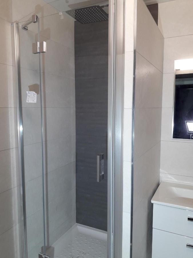 Appartement 4/6 Pers Plein Sud. Front De Neige Изола 2000 Екстериор снимка