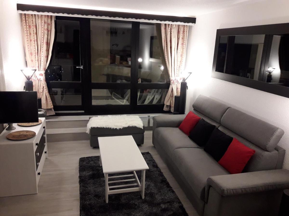 Appartement 4/6 Pers Plein Sud. Front De Neige Изола 2000 Екстериор снимка